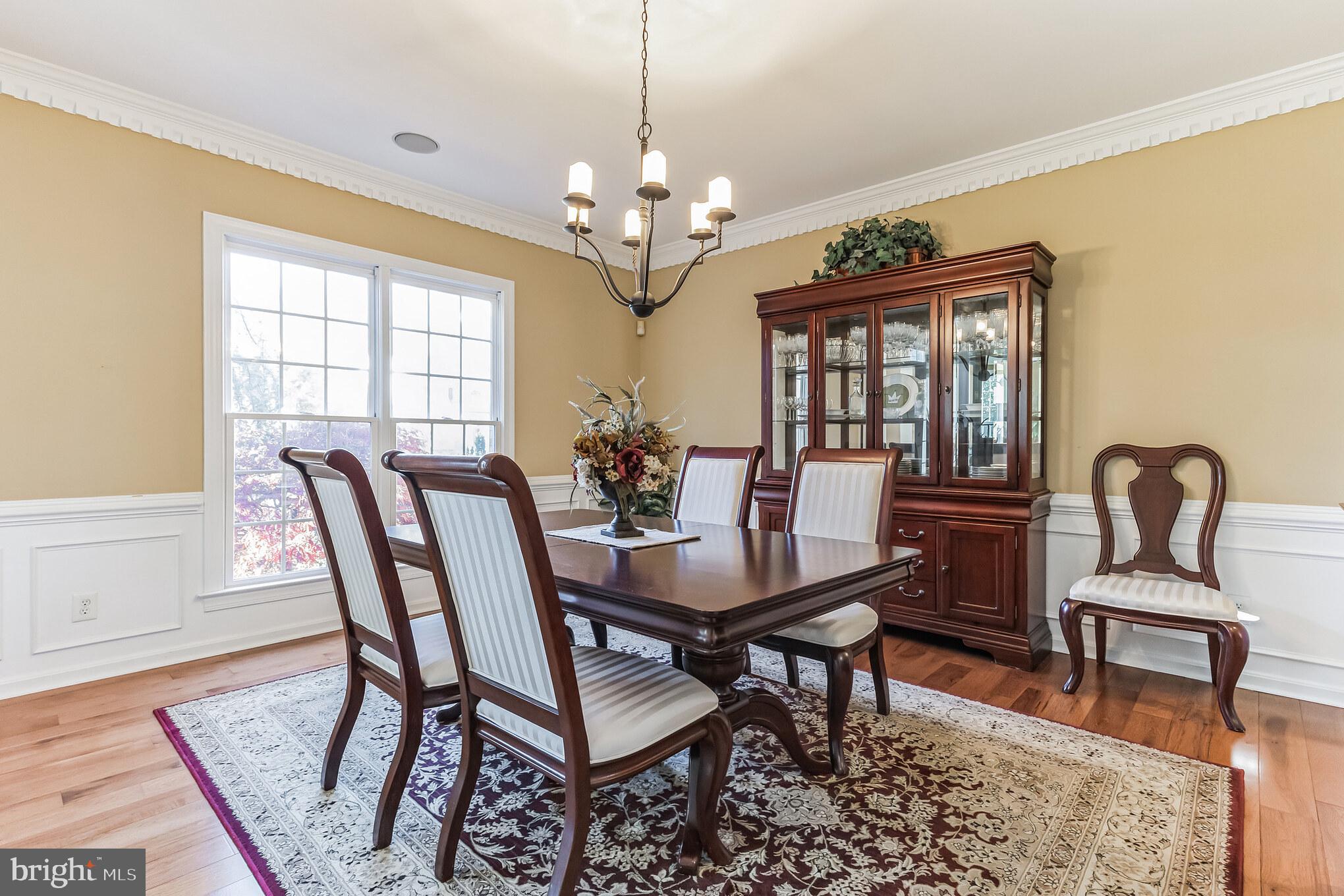 332 SUN VALLEY DRIVE