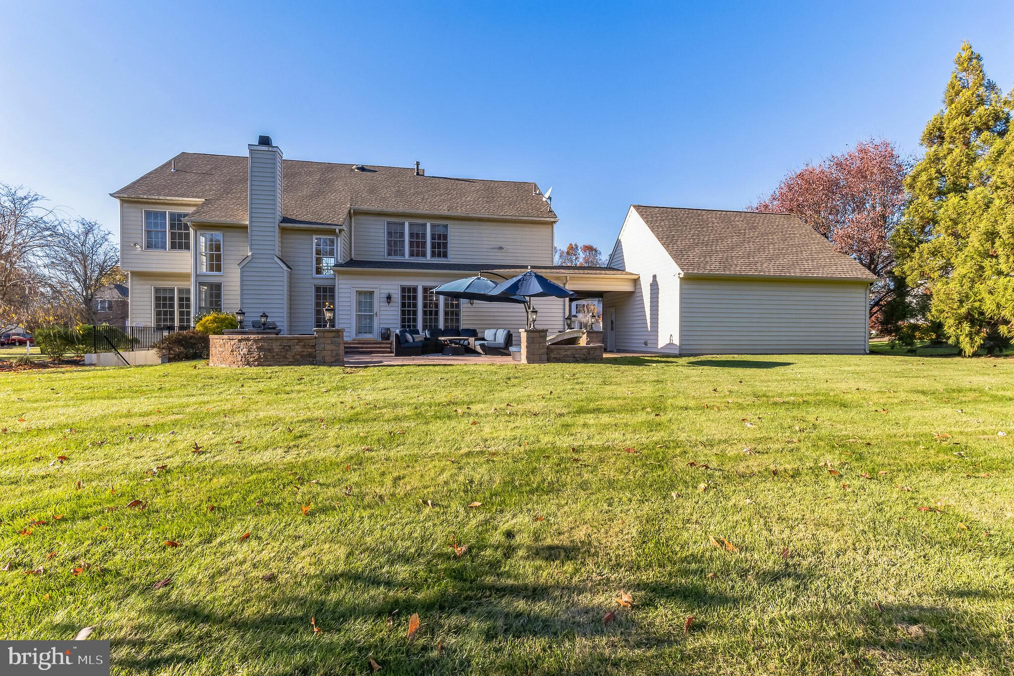 332 SUN VALLEY DRIVE