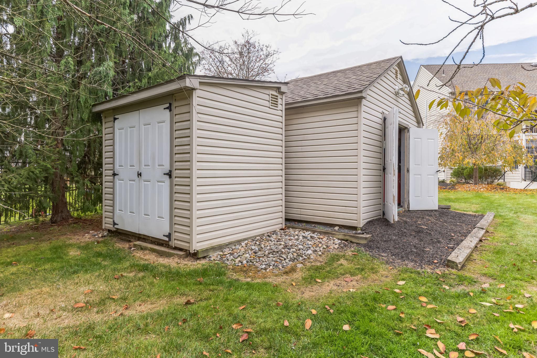 332 SUN VALLEY DRIVE