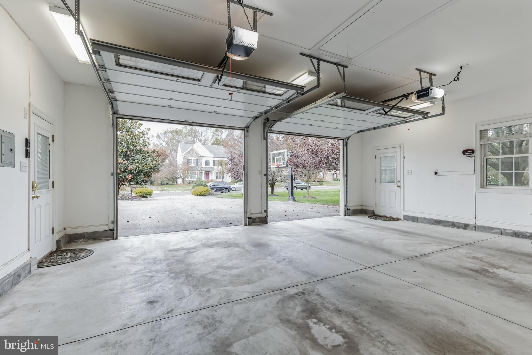 332 SUN VALLEY DRIVE