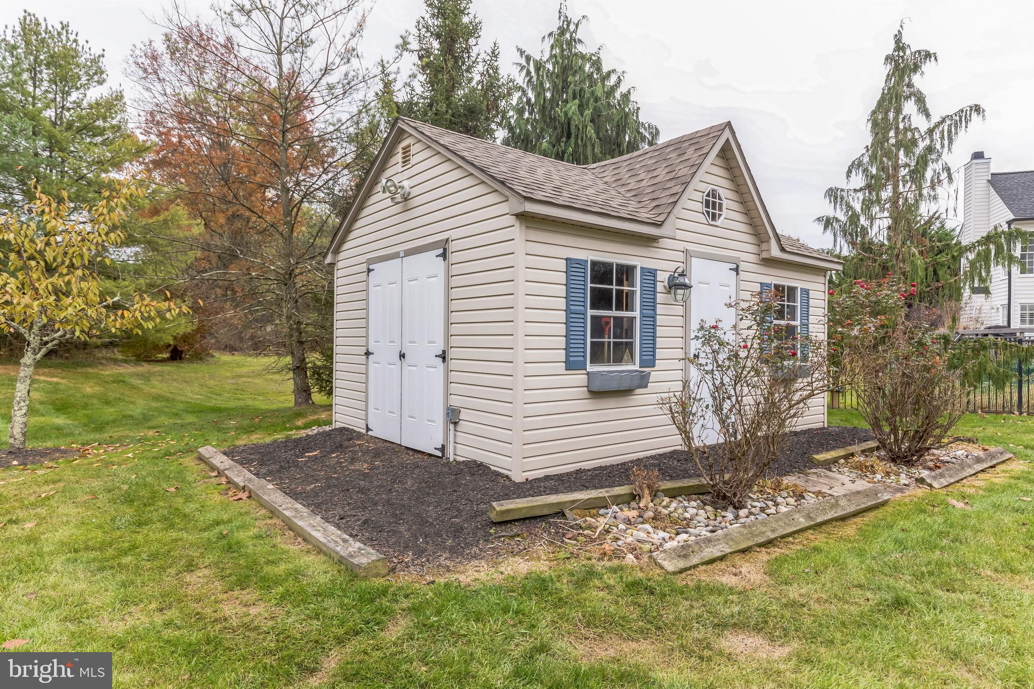 332 SUN VALLEY DRIVE
