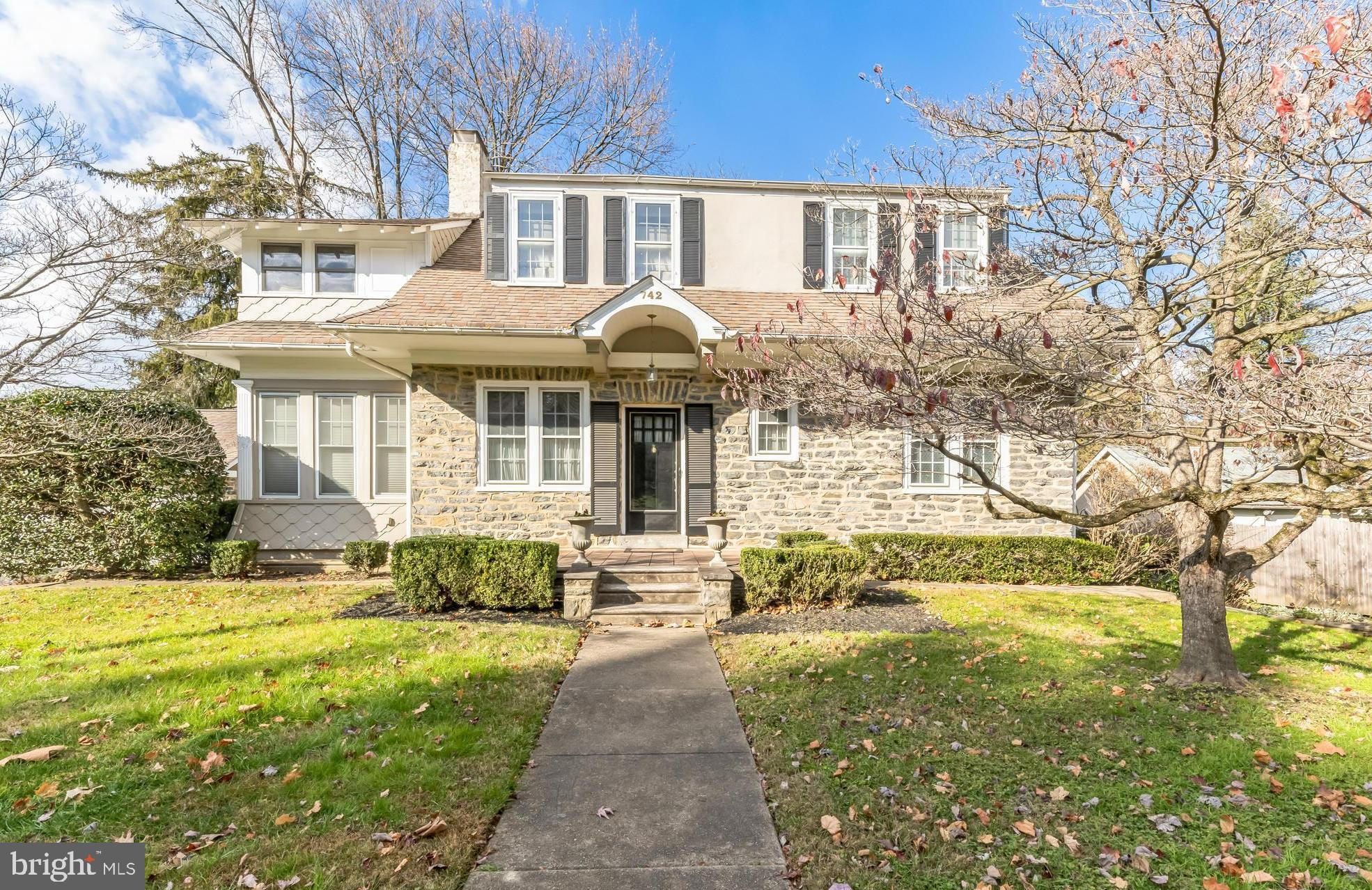 742 CENTER AVENUE