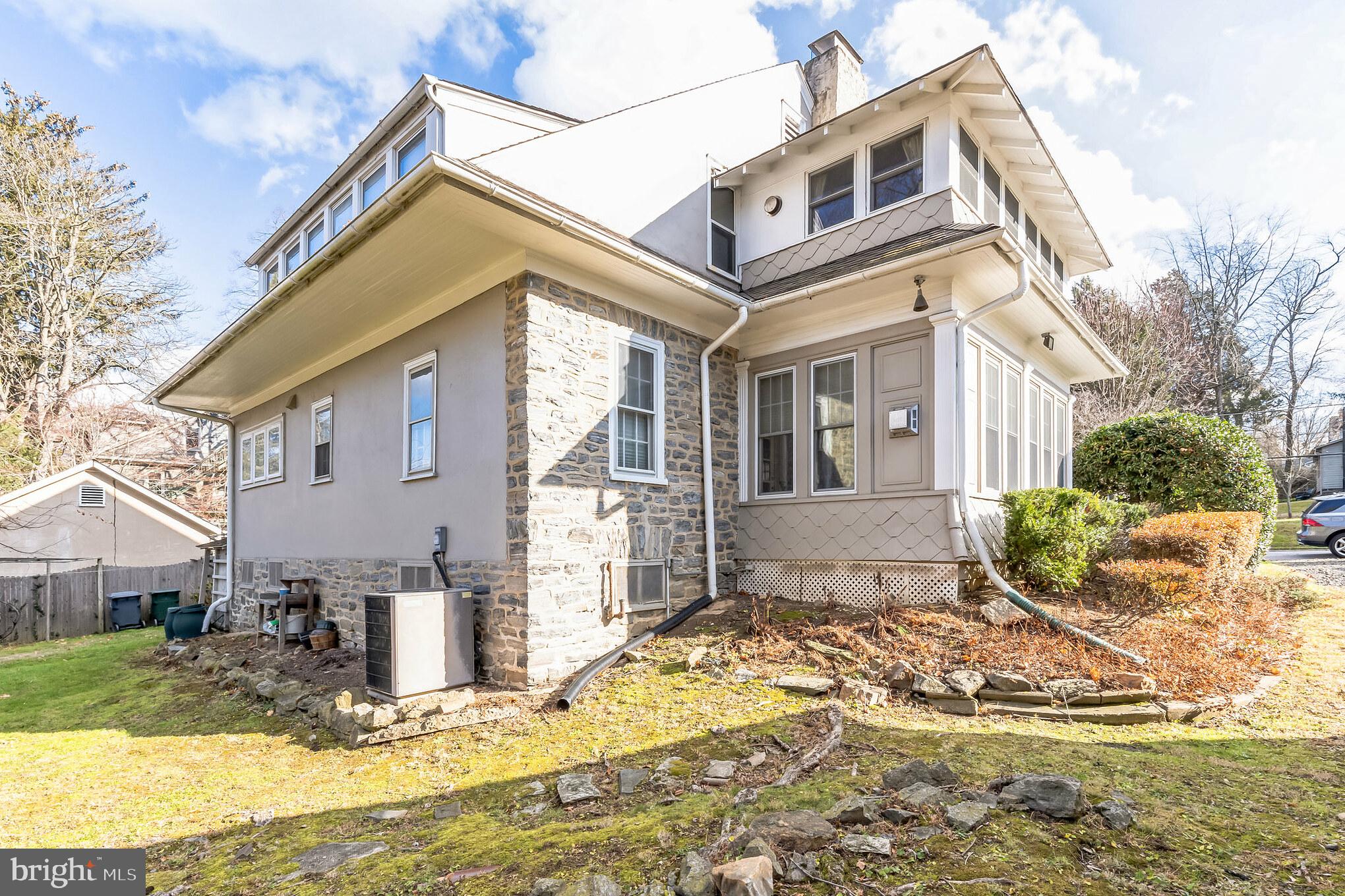 742 CENTER AVENUE