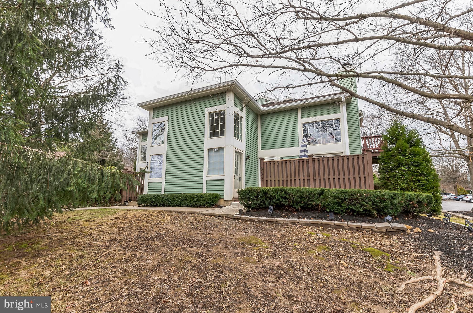 334 GREEN MEADOW LANE