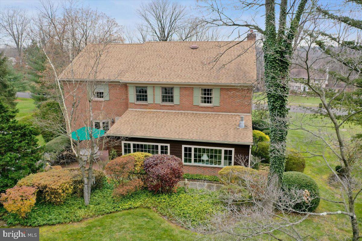 509 APPLEWOOD DRIVE