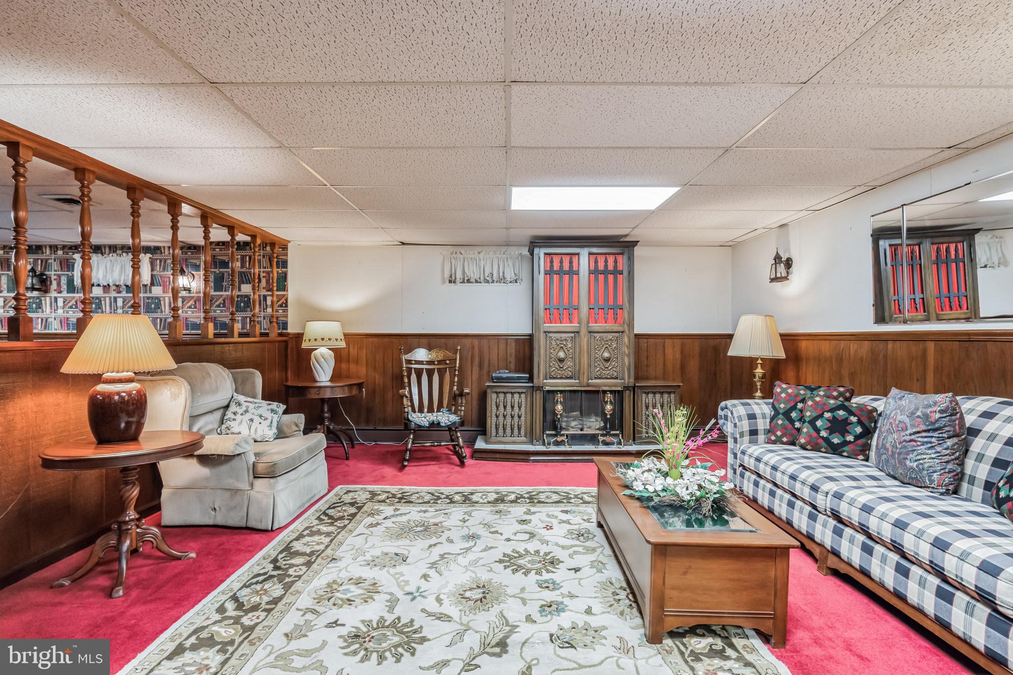 509 APPLEWOOD DRIVE