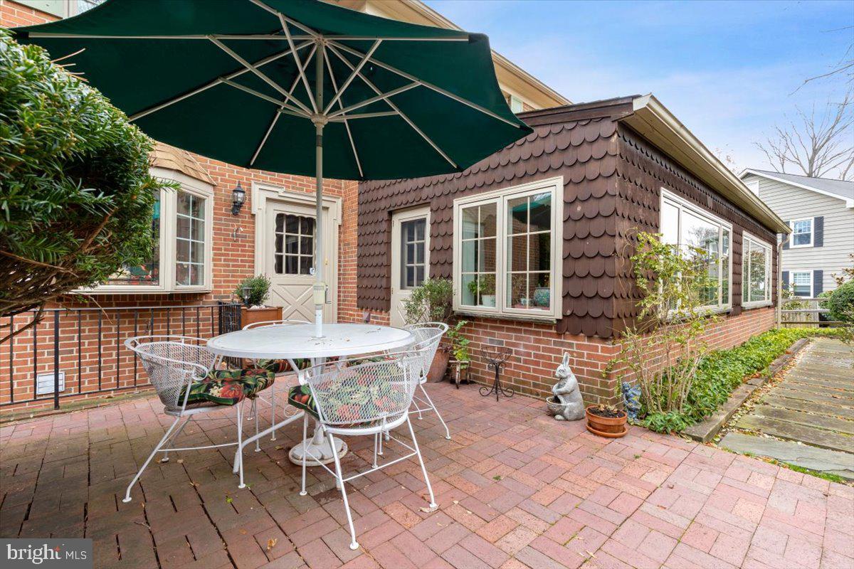 509 APPLEWOOD DRIVE