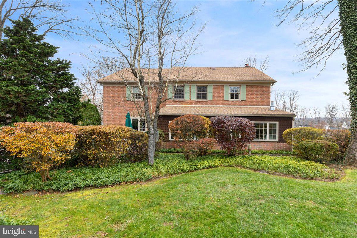 509 APPLEWOOD DRIVE