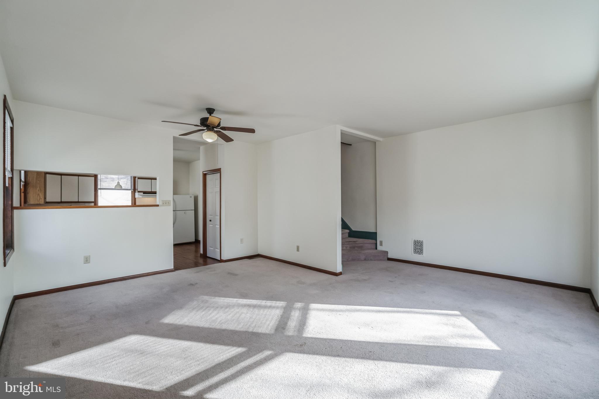 2907 MOUNT CARMEL AVENUE