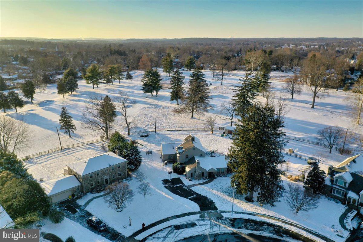 826 S FAIRWAY ROAD