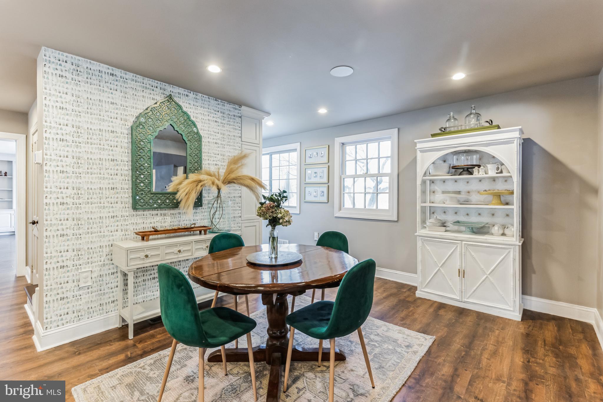 826 S FAIRWAY ROAD