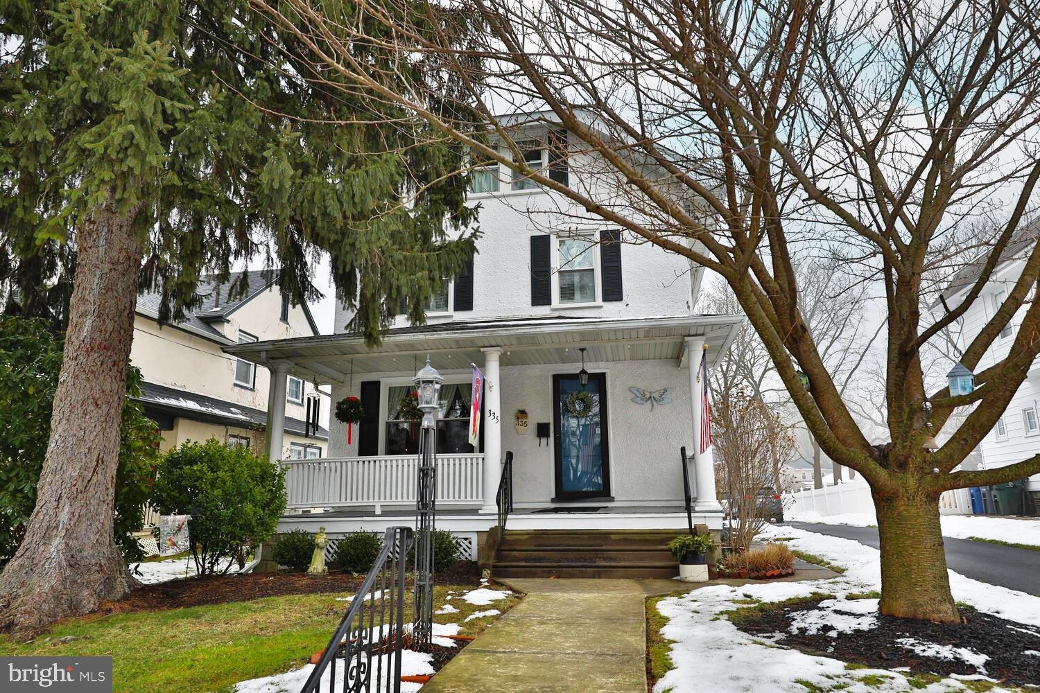 335 CLIVEDEN AVENUE