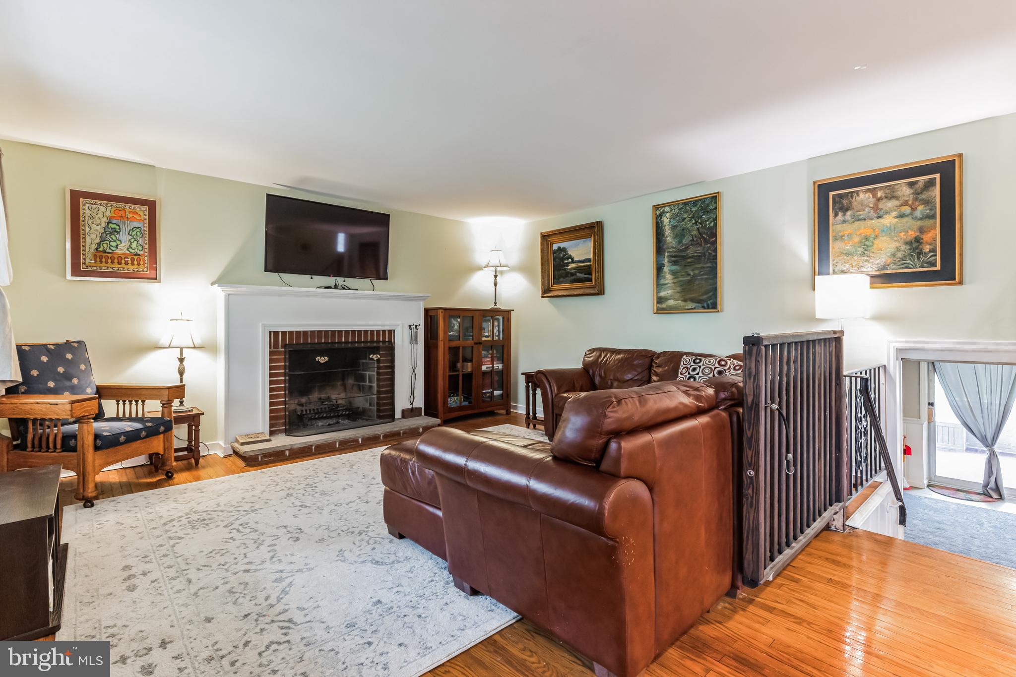 201 WOODS ROAD