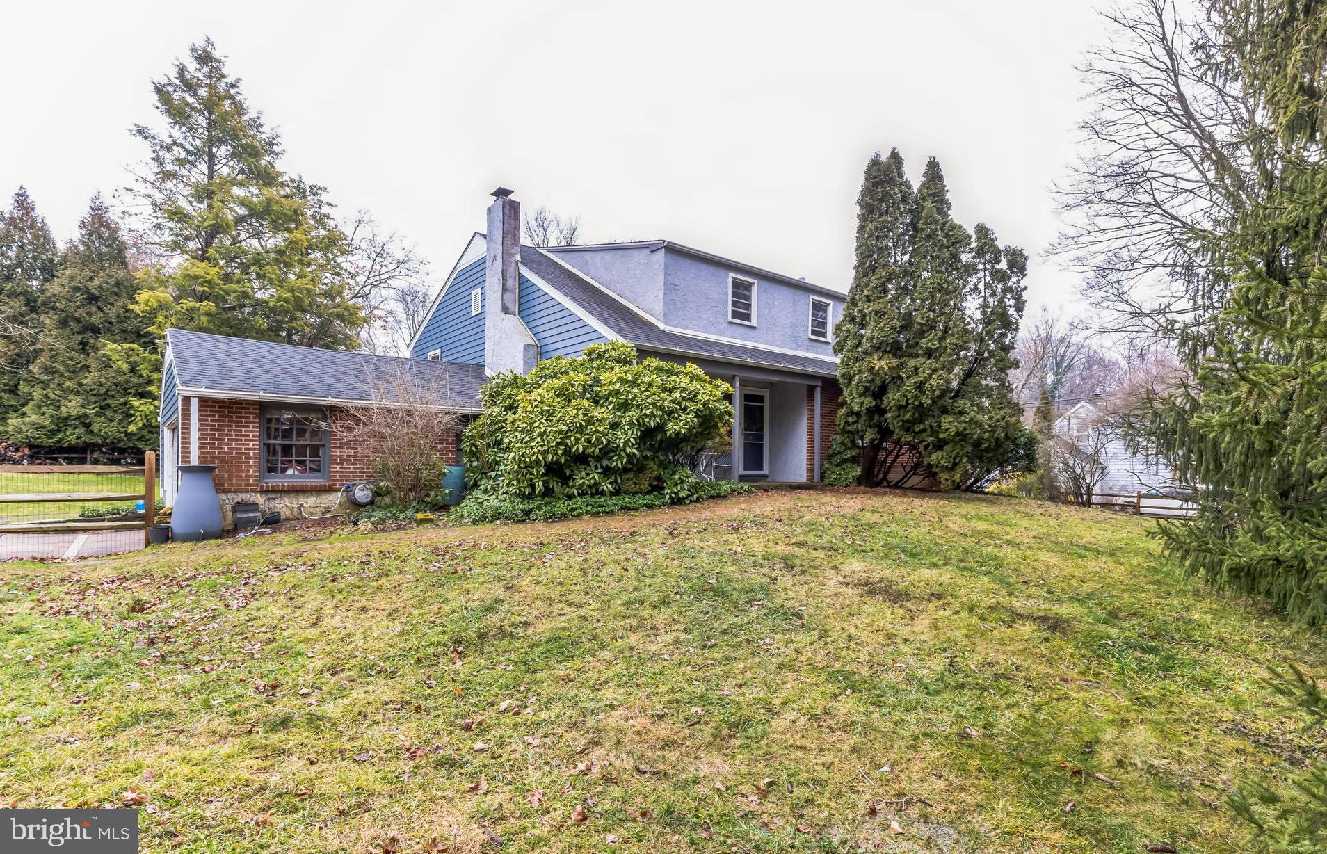 201 WOODS ROAD