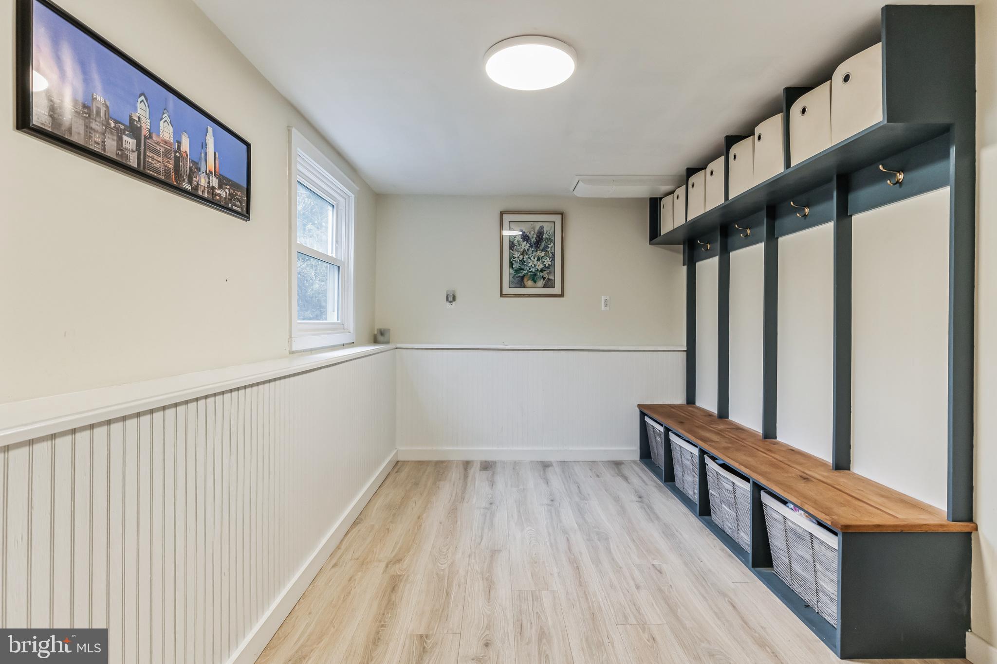 201 WOODS ROAD