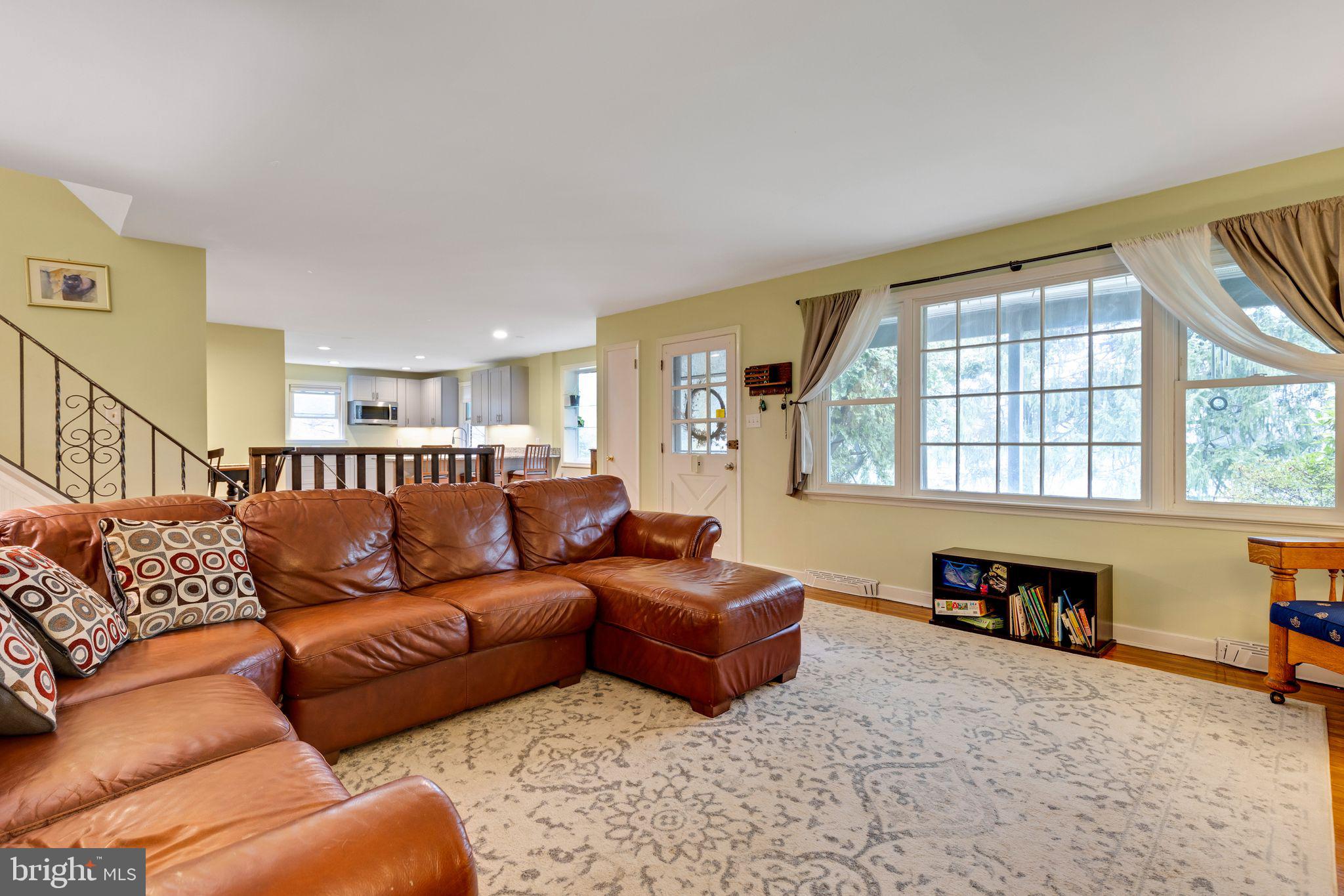 201 WOODS ROAD