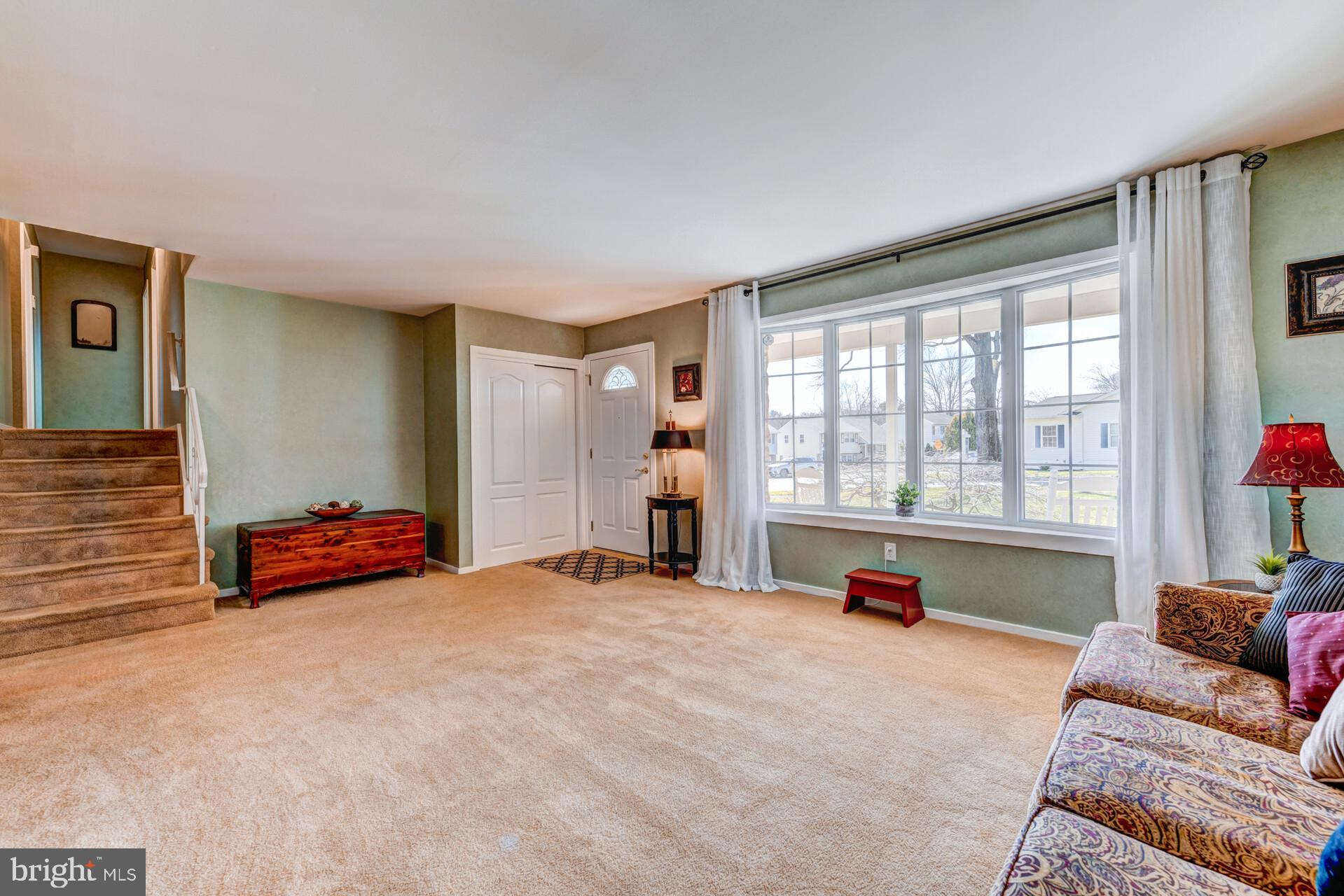 517 MANOR HOUSE LANE