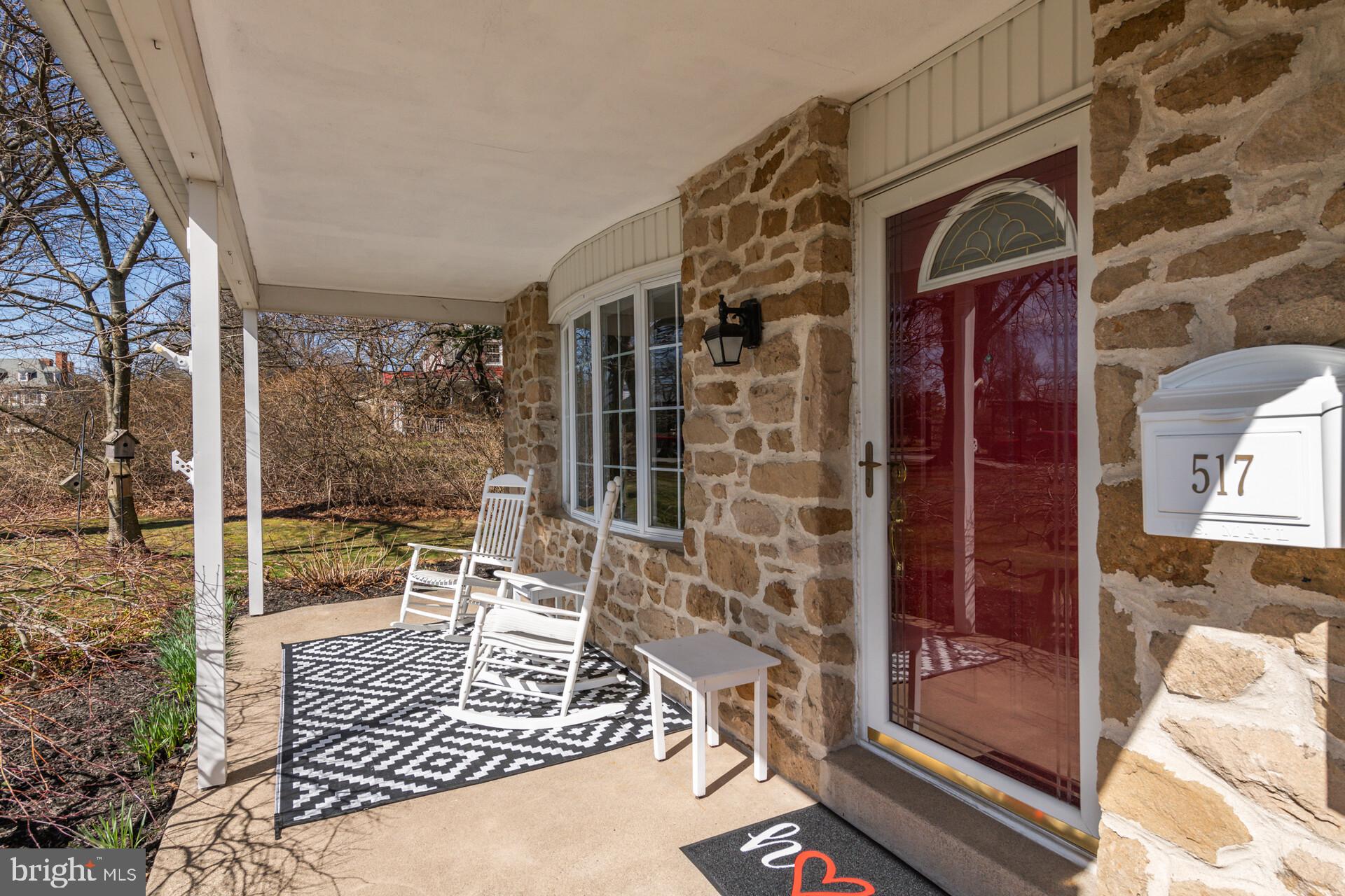517 MANOR HOUSE LANE