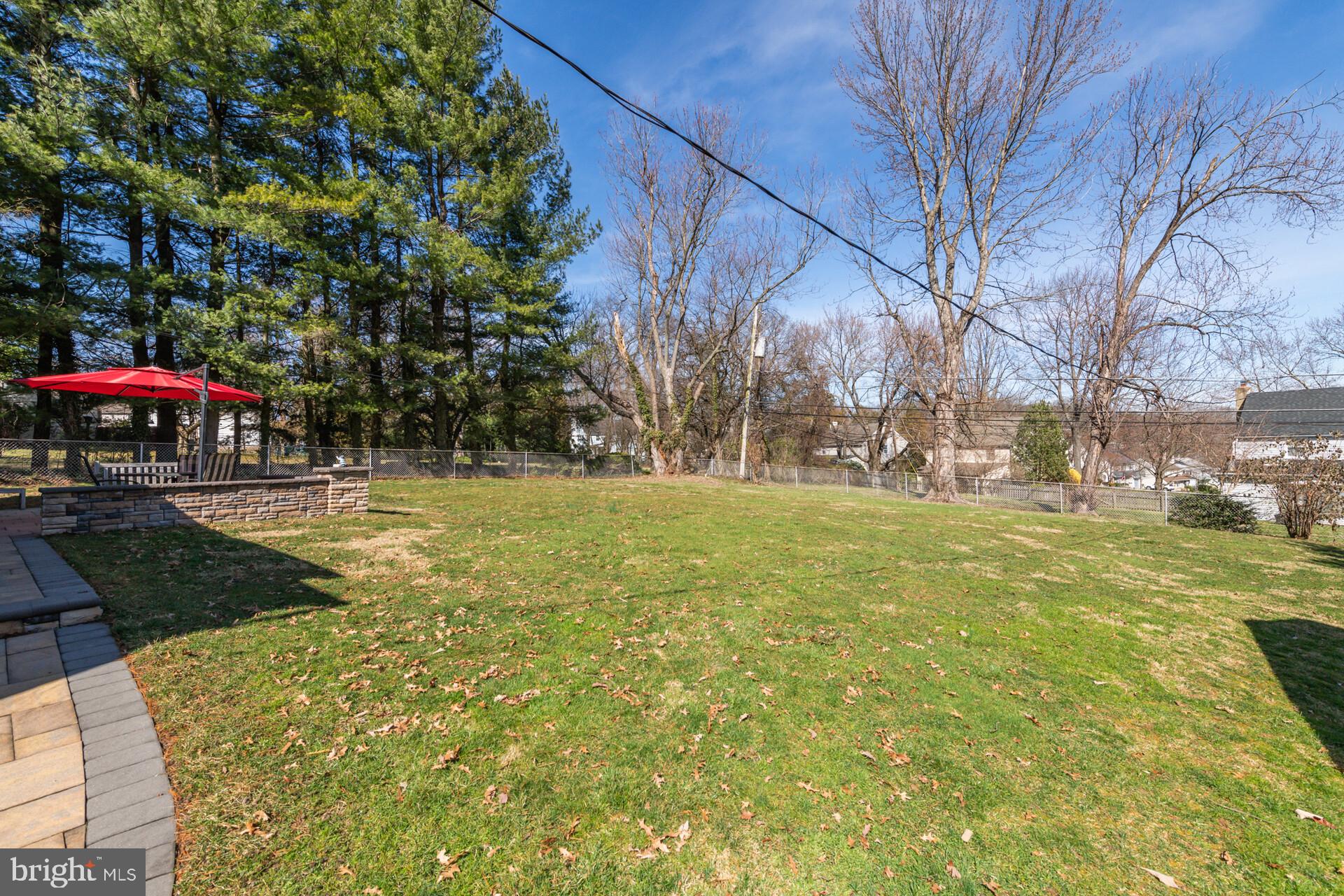 517 MANOR HOUSE LANE