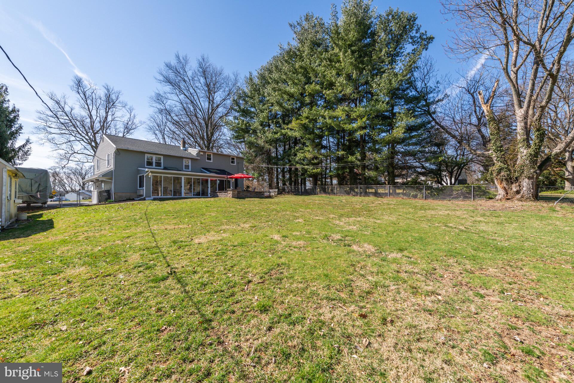 517 MANOR HOUSE LANE