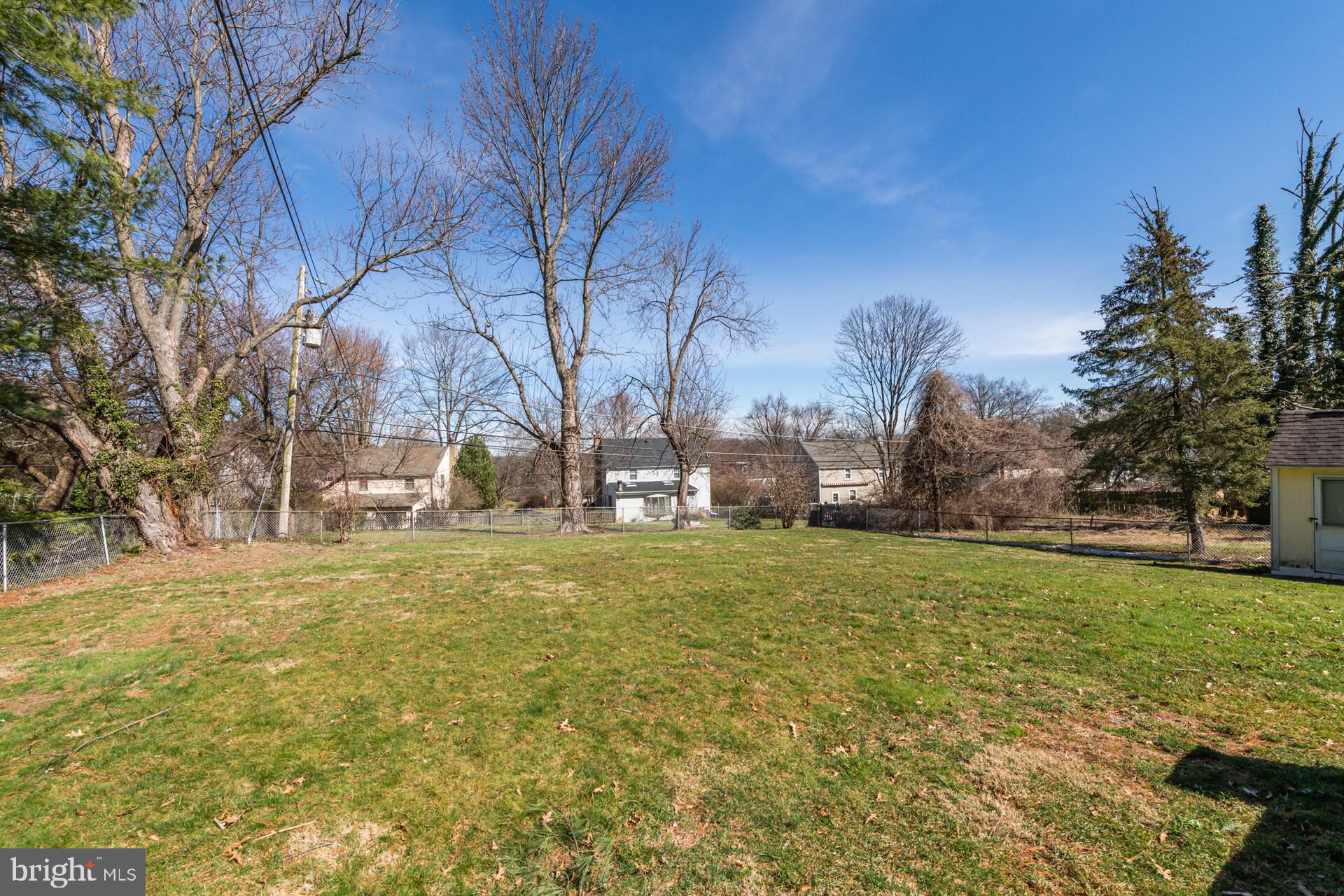 517 MANOR HOUSE LANE