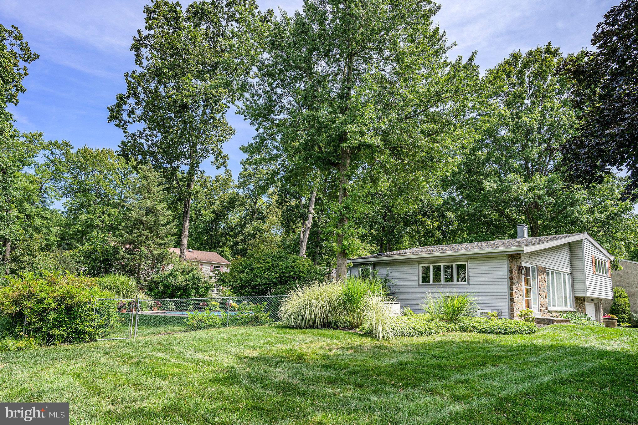 1849 PULASKI DRIVE