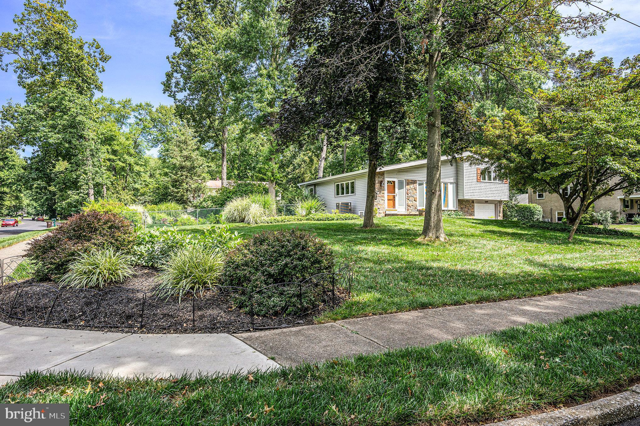 1849 PULASKI DRIVE