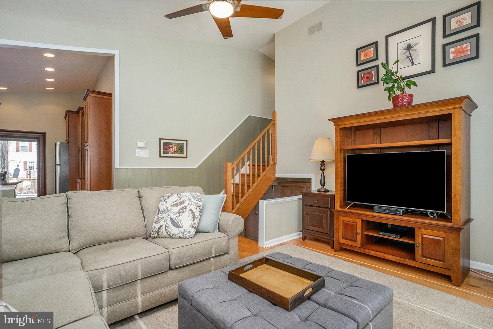 1849 PULASKI DRIVE