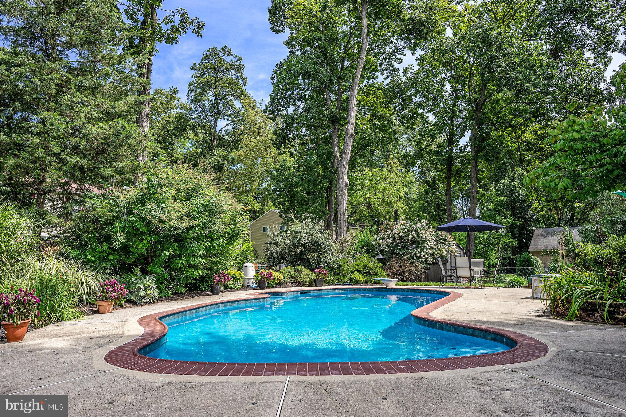 1849 PULASKI DRIVE