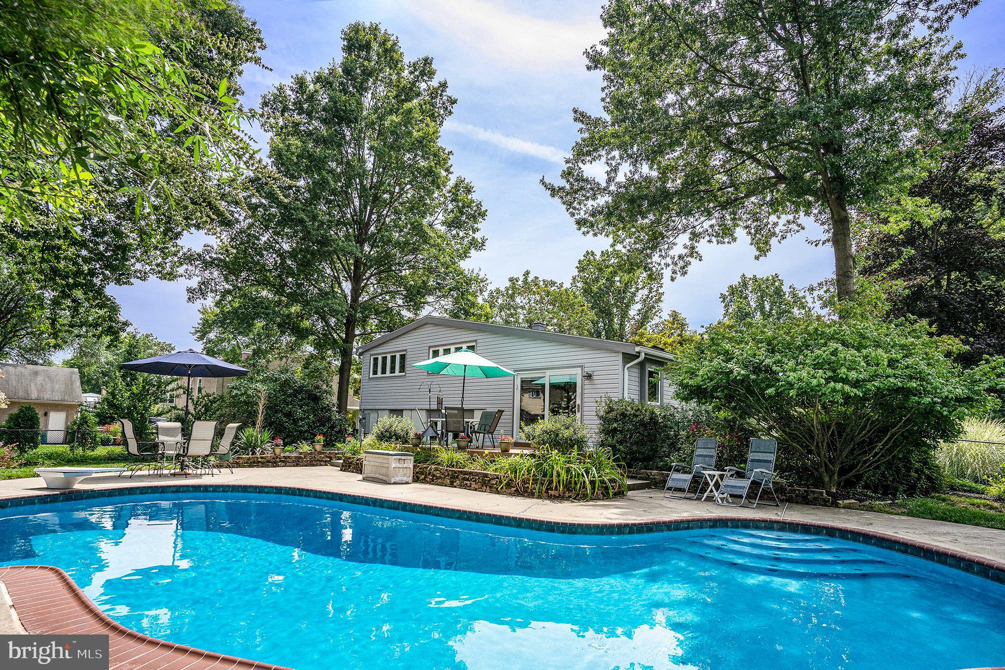 1849 PULASKI DRIVE
