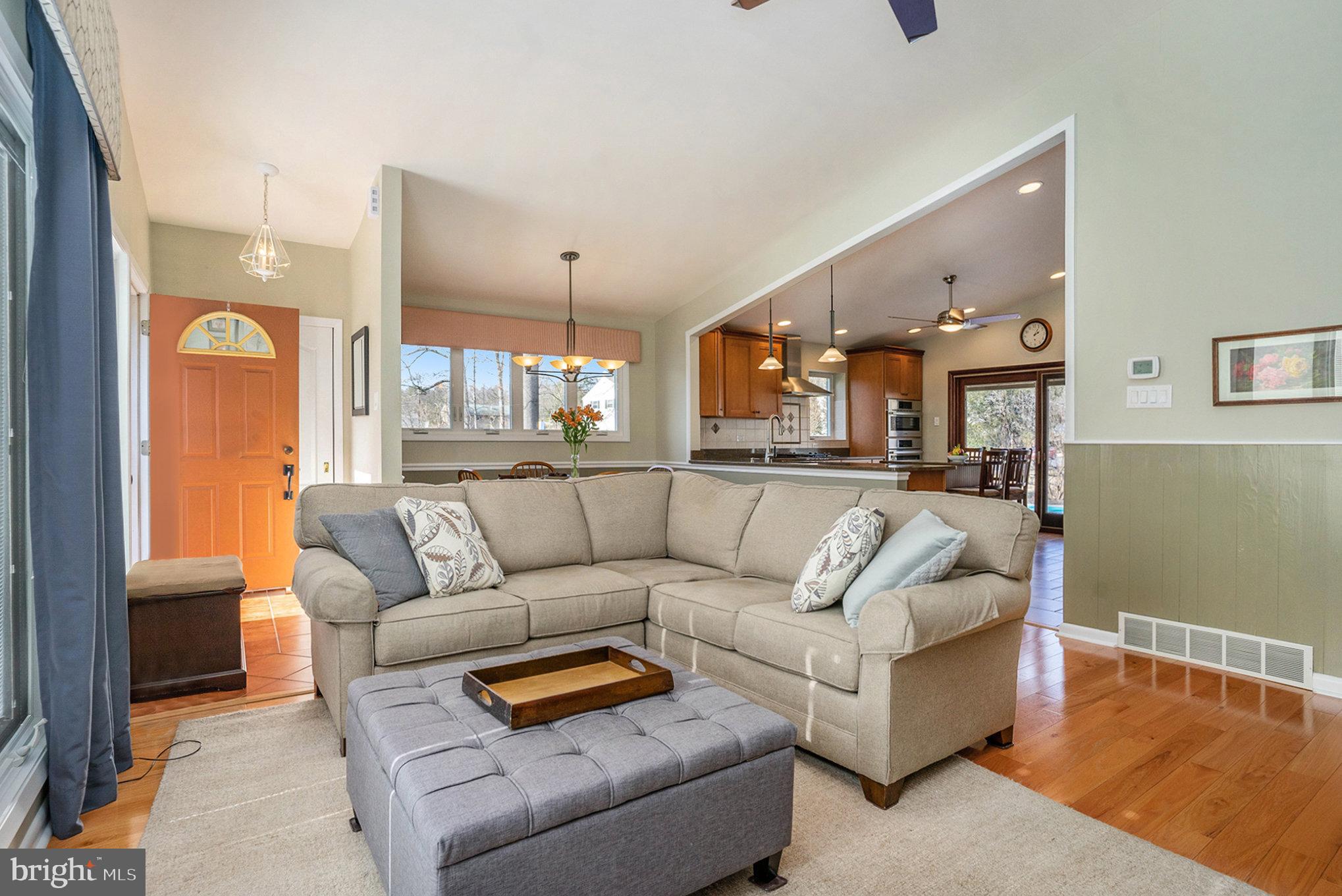 1849 PULASKI DRIVE