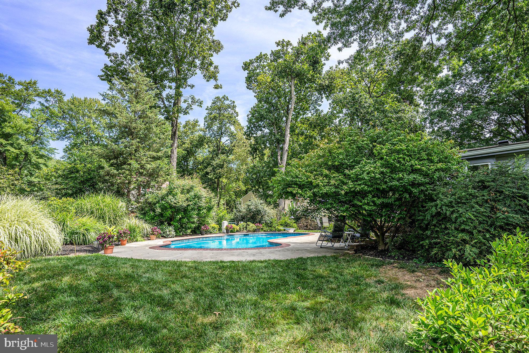 1849 PULASKI DRIVE