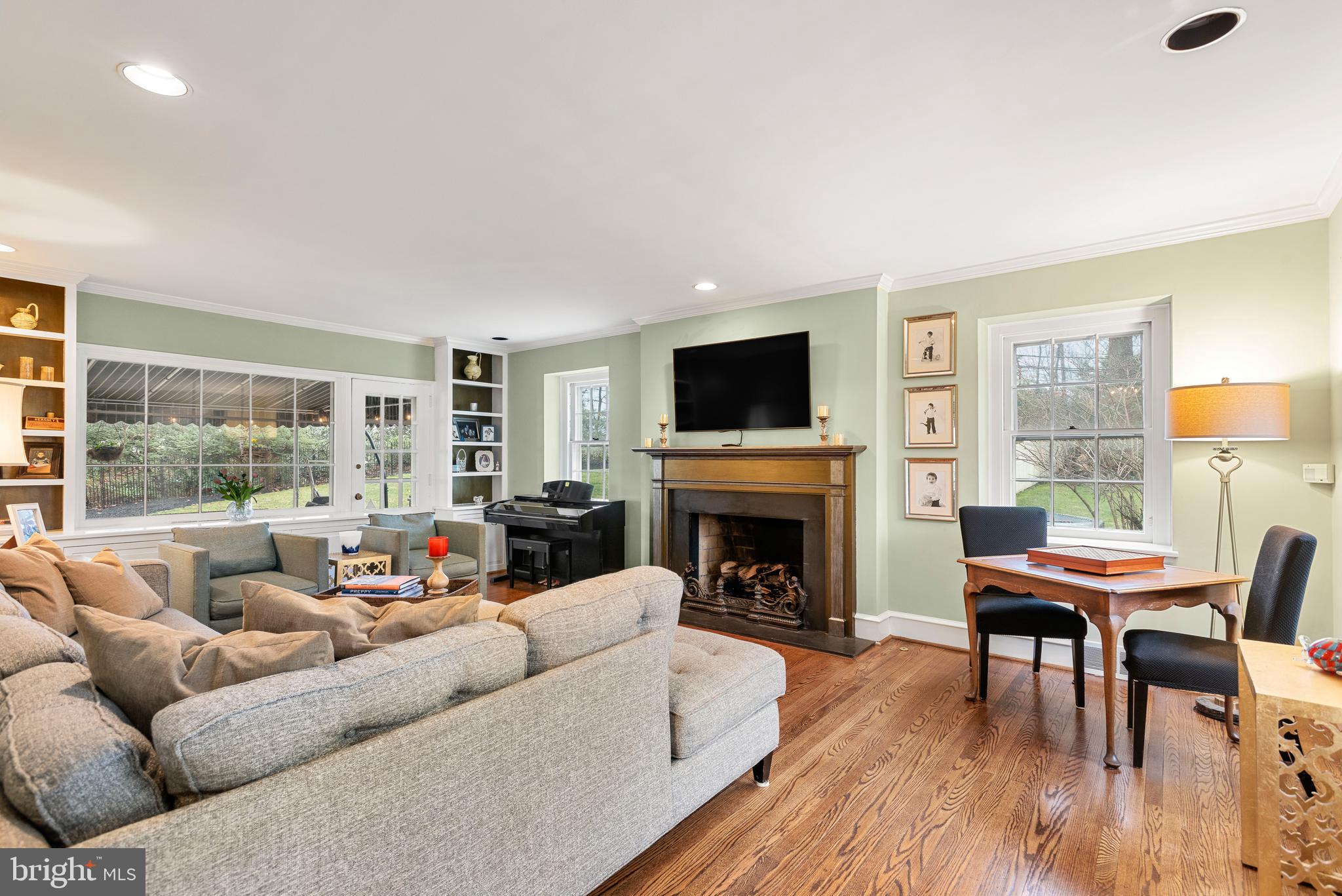 415 CUSTIS ROAD