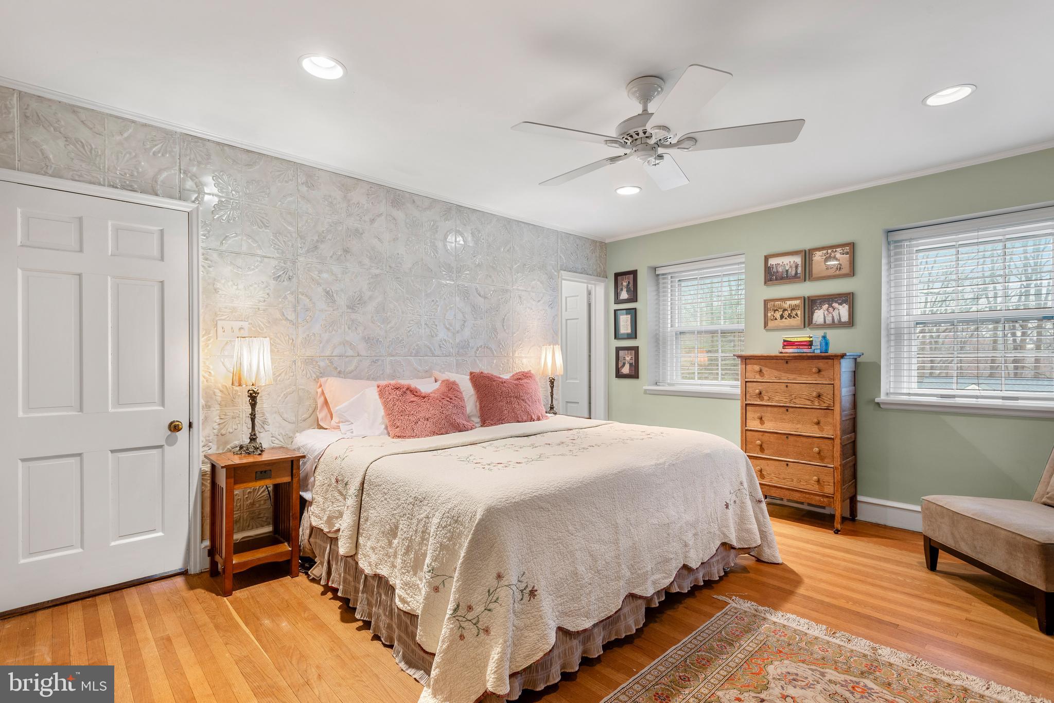 415 CUSTIS ROAD