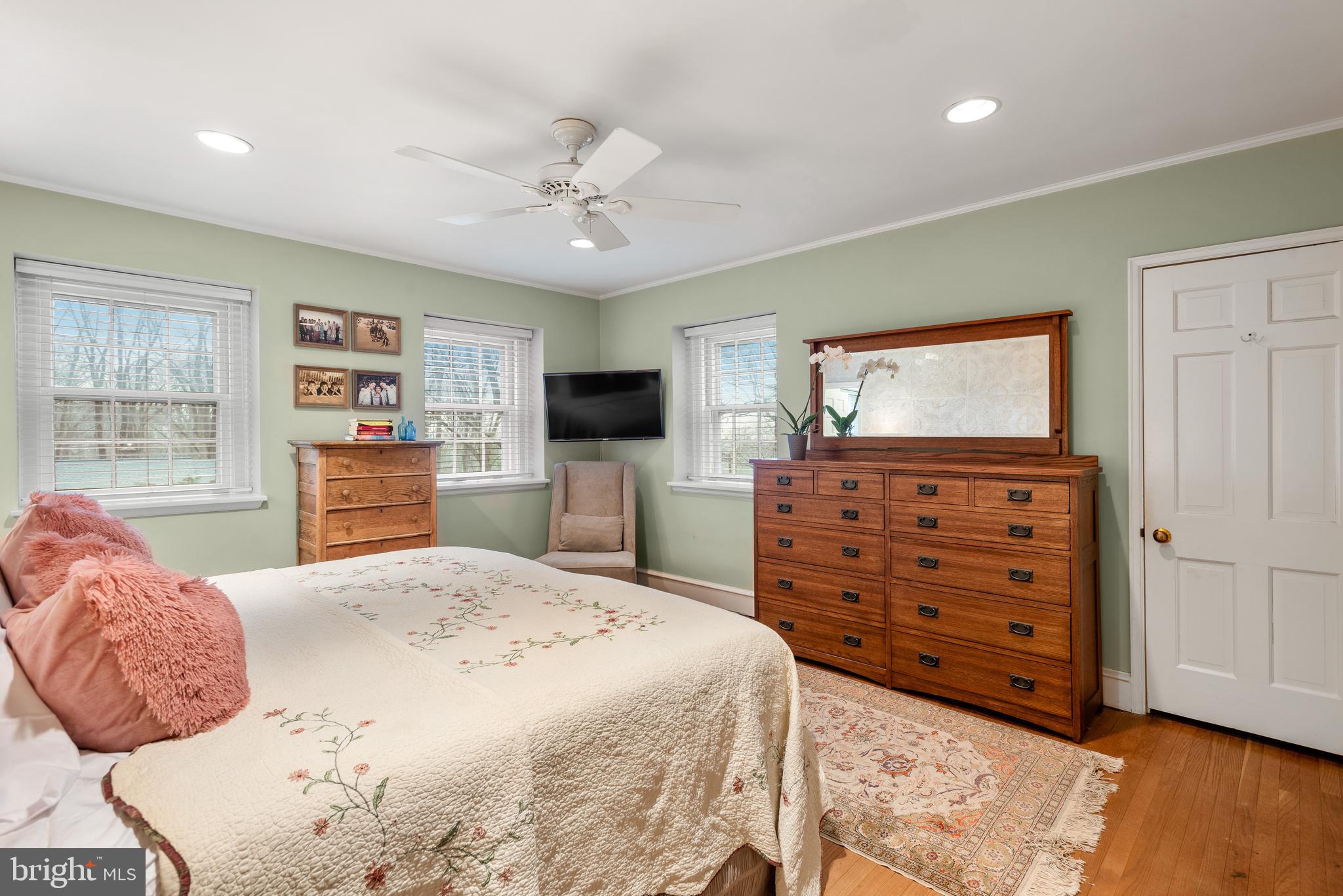 415 CUSTIS ROAD