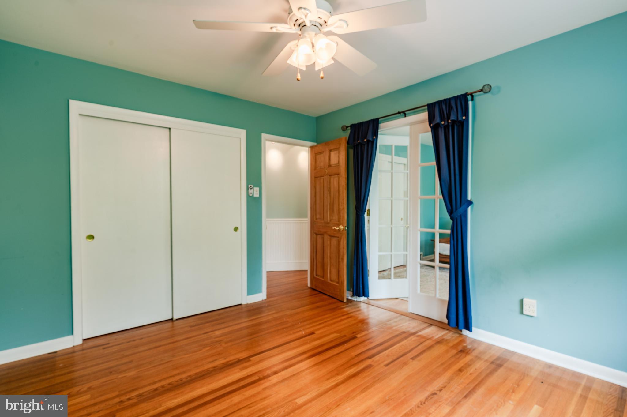 1233 DUNCAN DRIVE