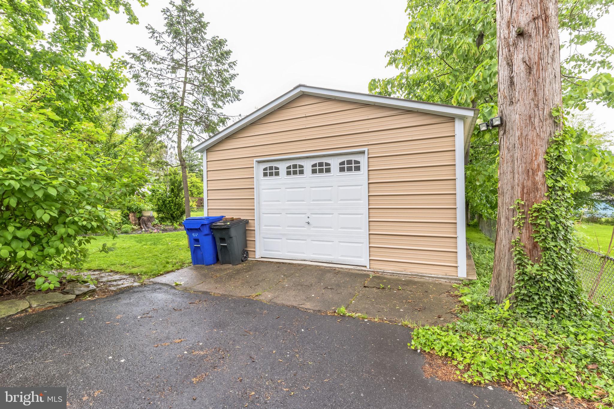 335 MONTIER ROAD