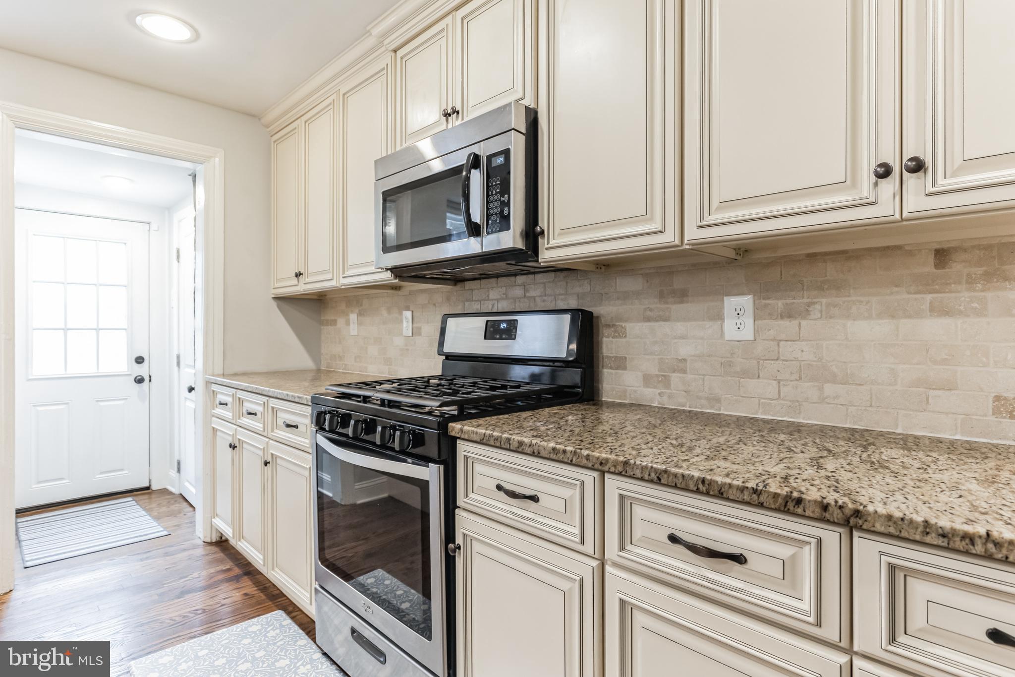 335 MONTIER ROAD