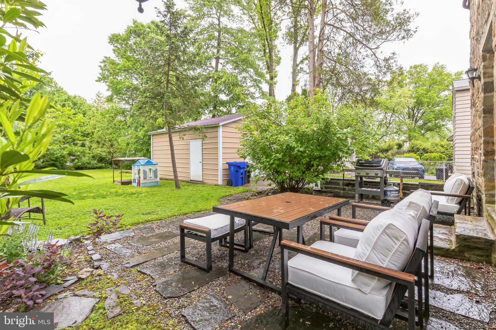 335 MONTIER ROAD