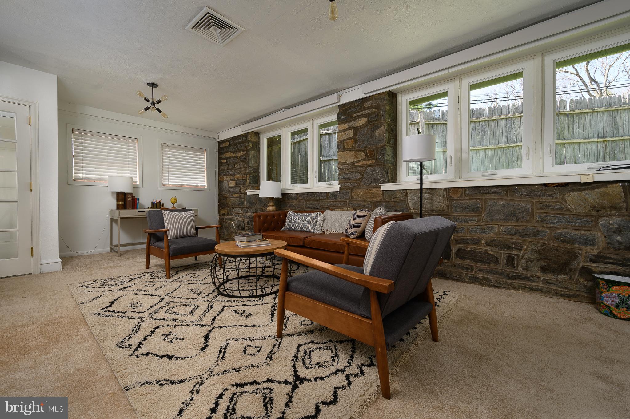 1385 WOODLAND ROAD