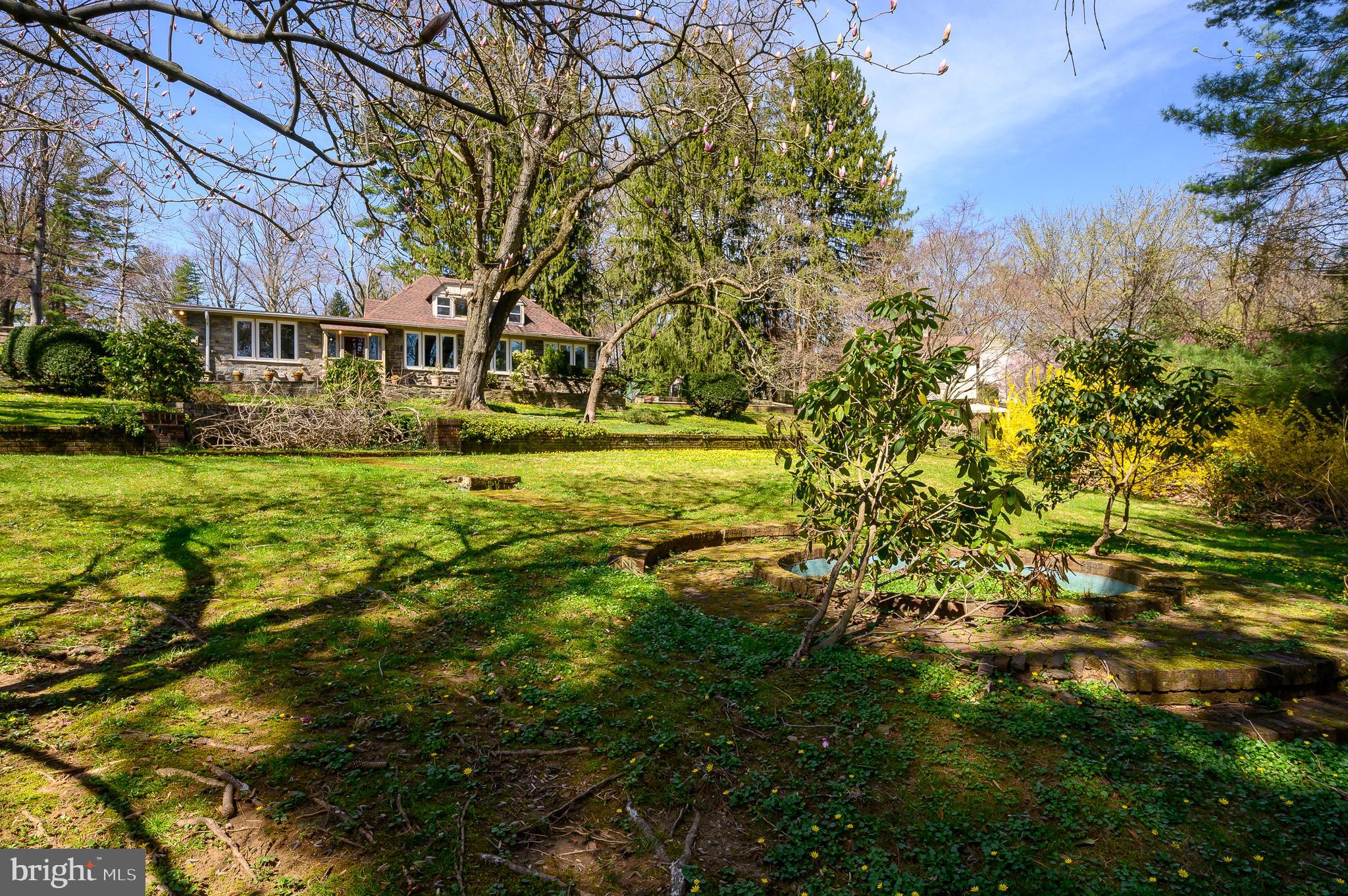 1385 WOODLAND ROAD