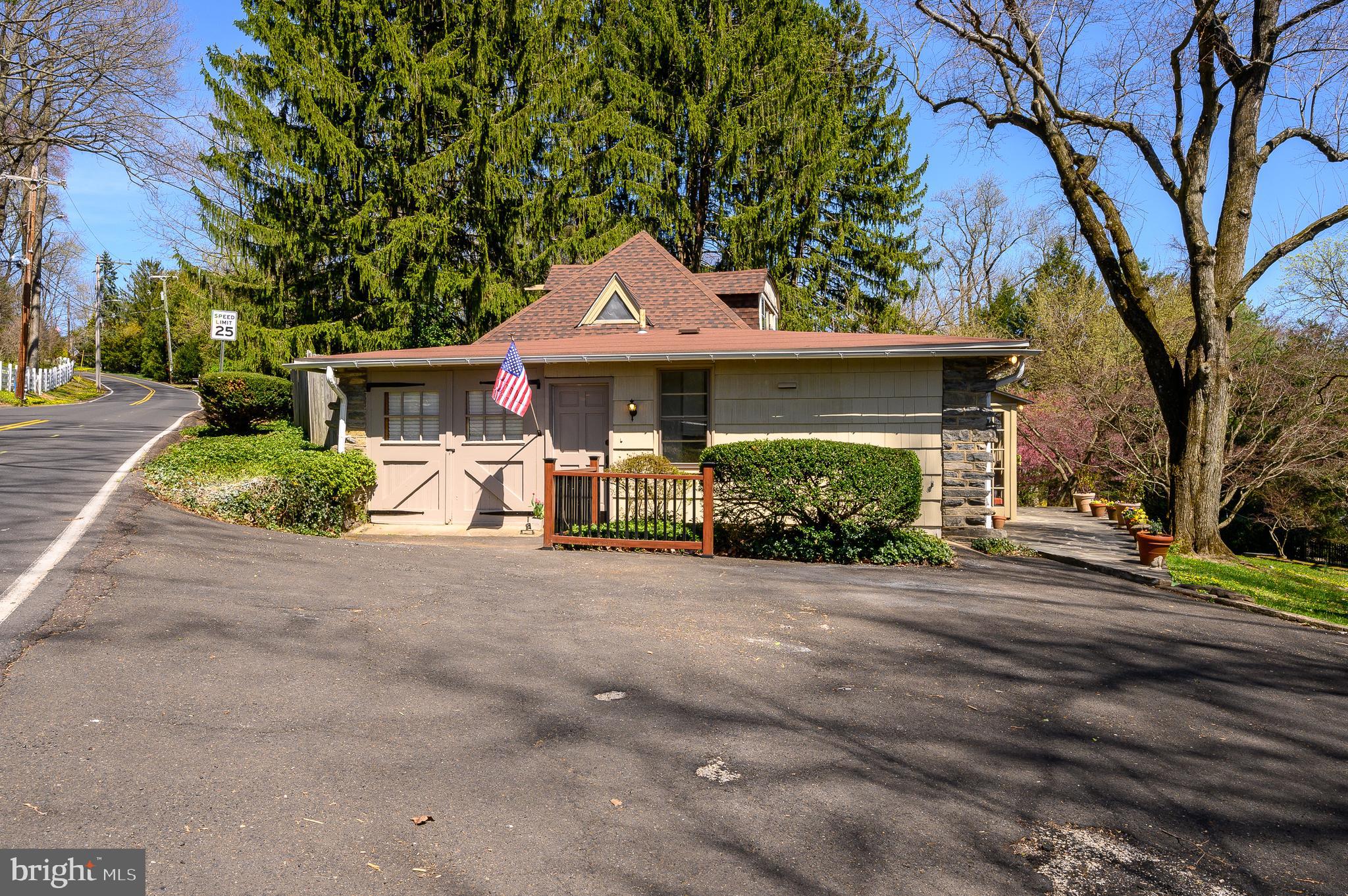 1385 WOODLAND ROAD