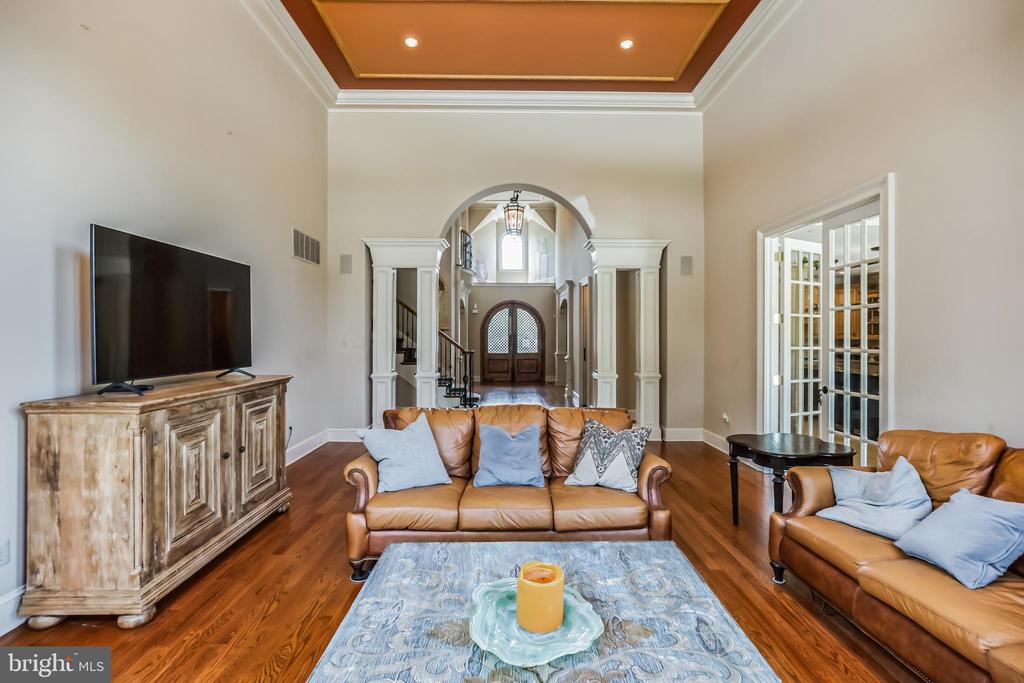 703 DAVENTRY WAY