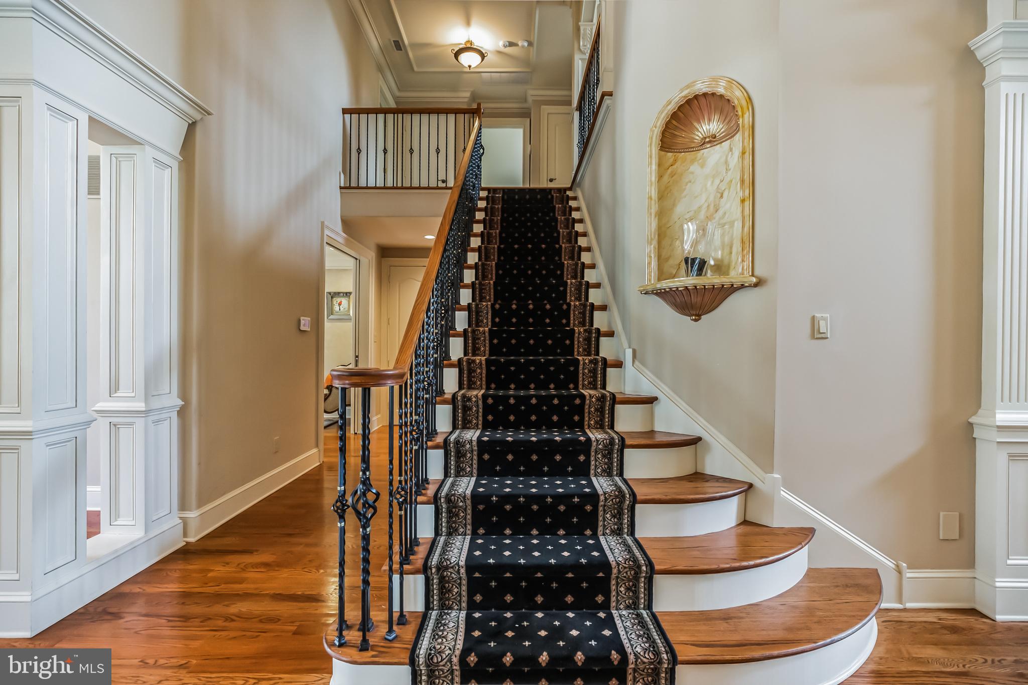 703 DAVENTRY WAY