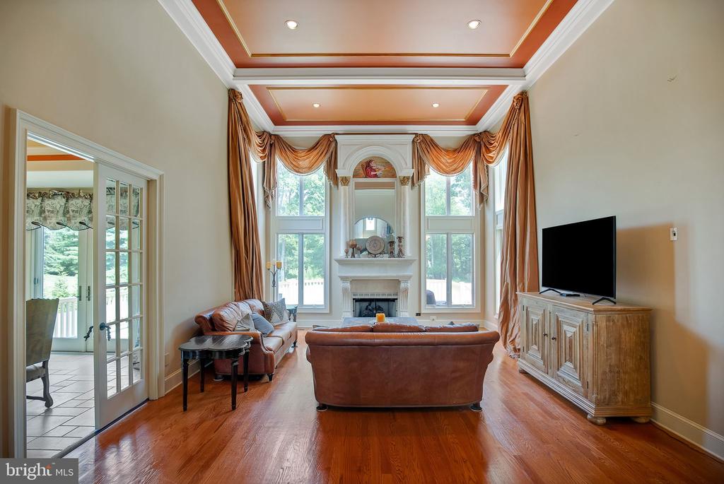 703 DAVENTRY WAY