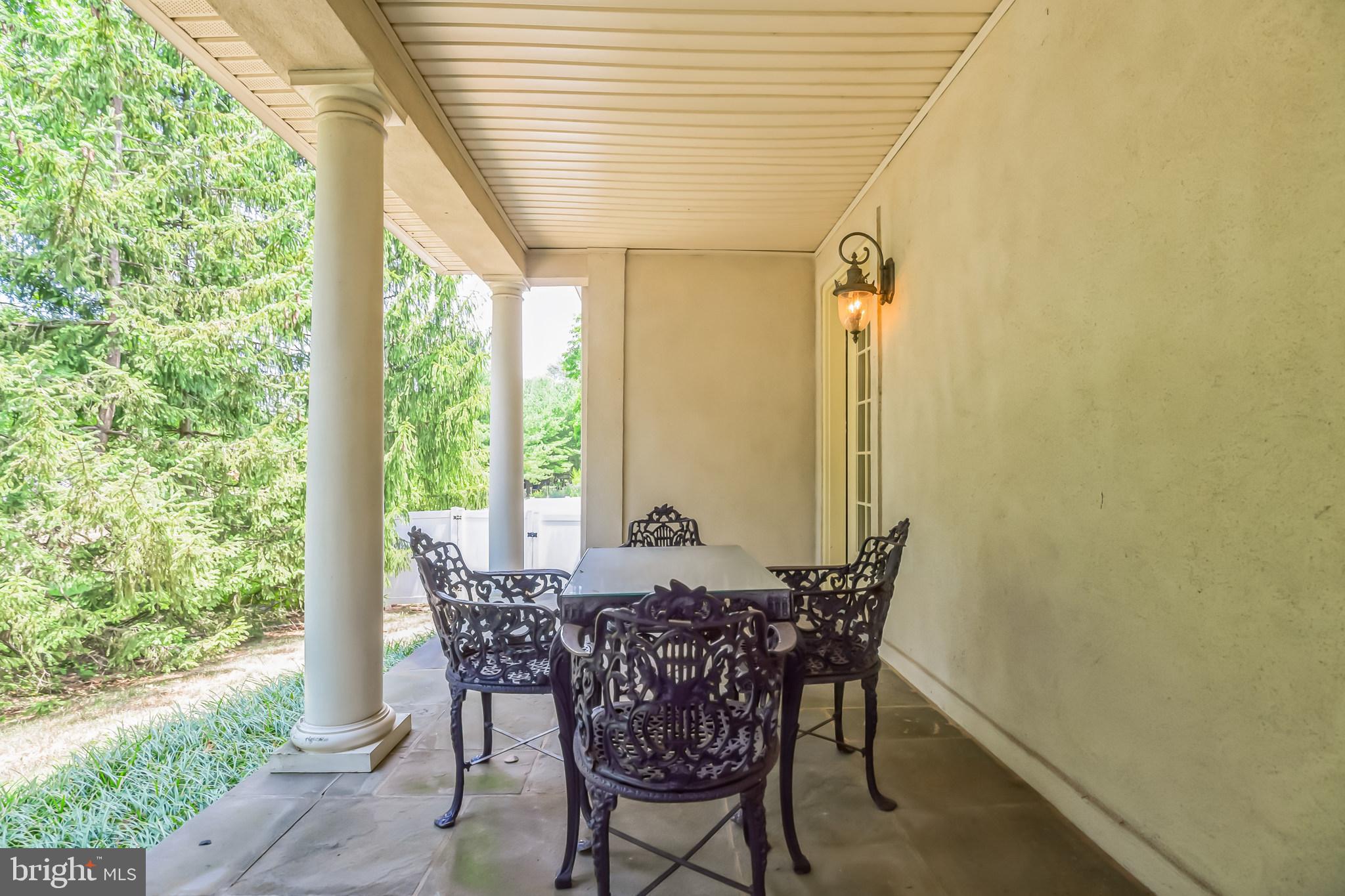 703 DAVENTRY WAY