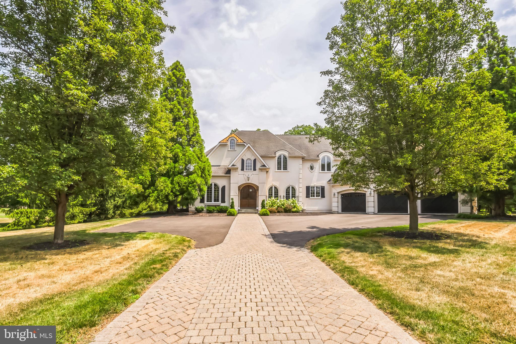 703 DAVENTRY WAY
