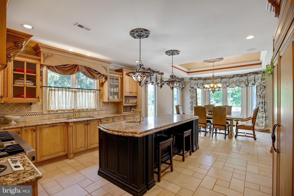 703 DAVENTRY WAY