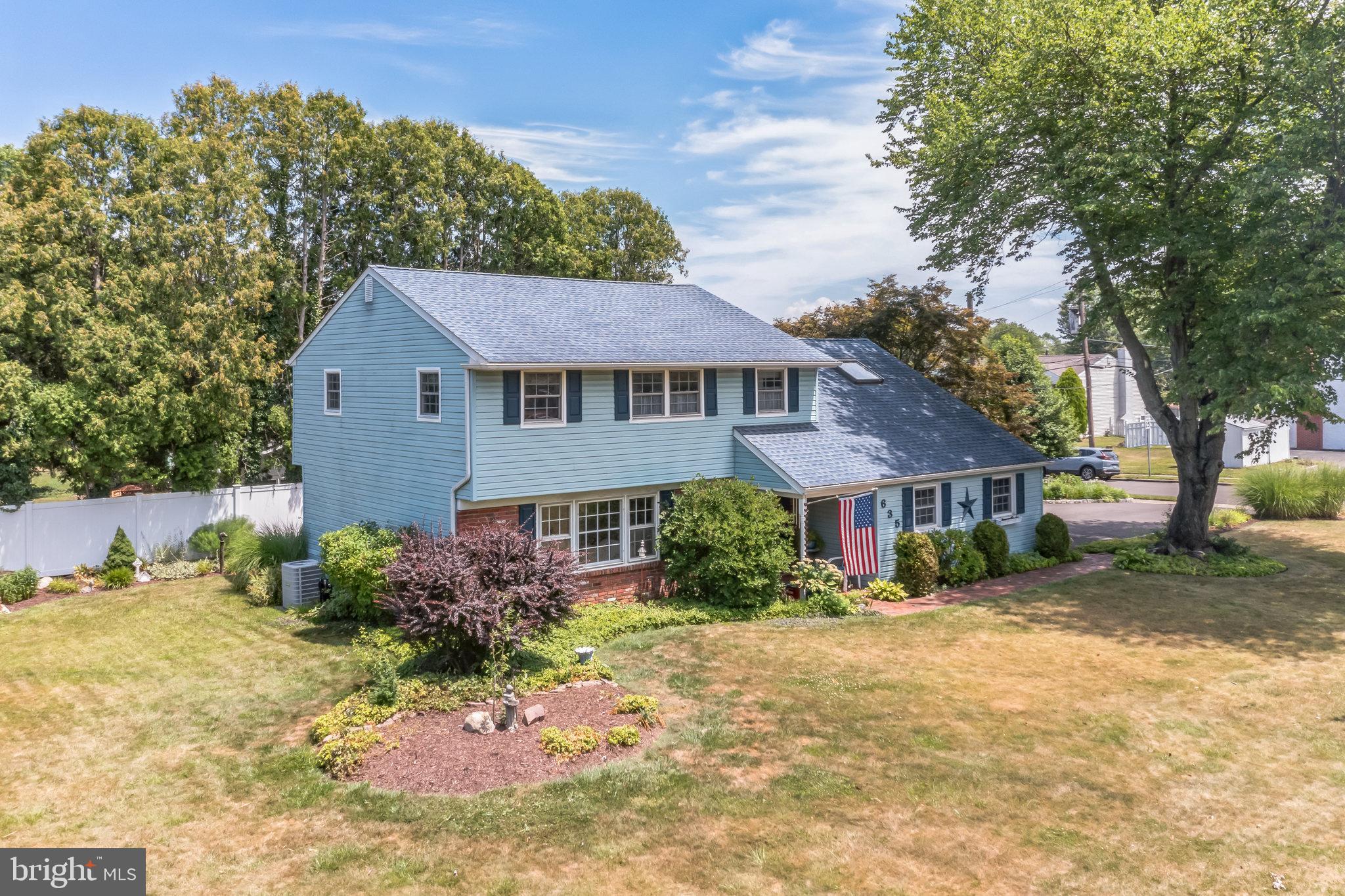 635 SERRILL DRIVE