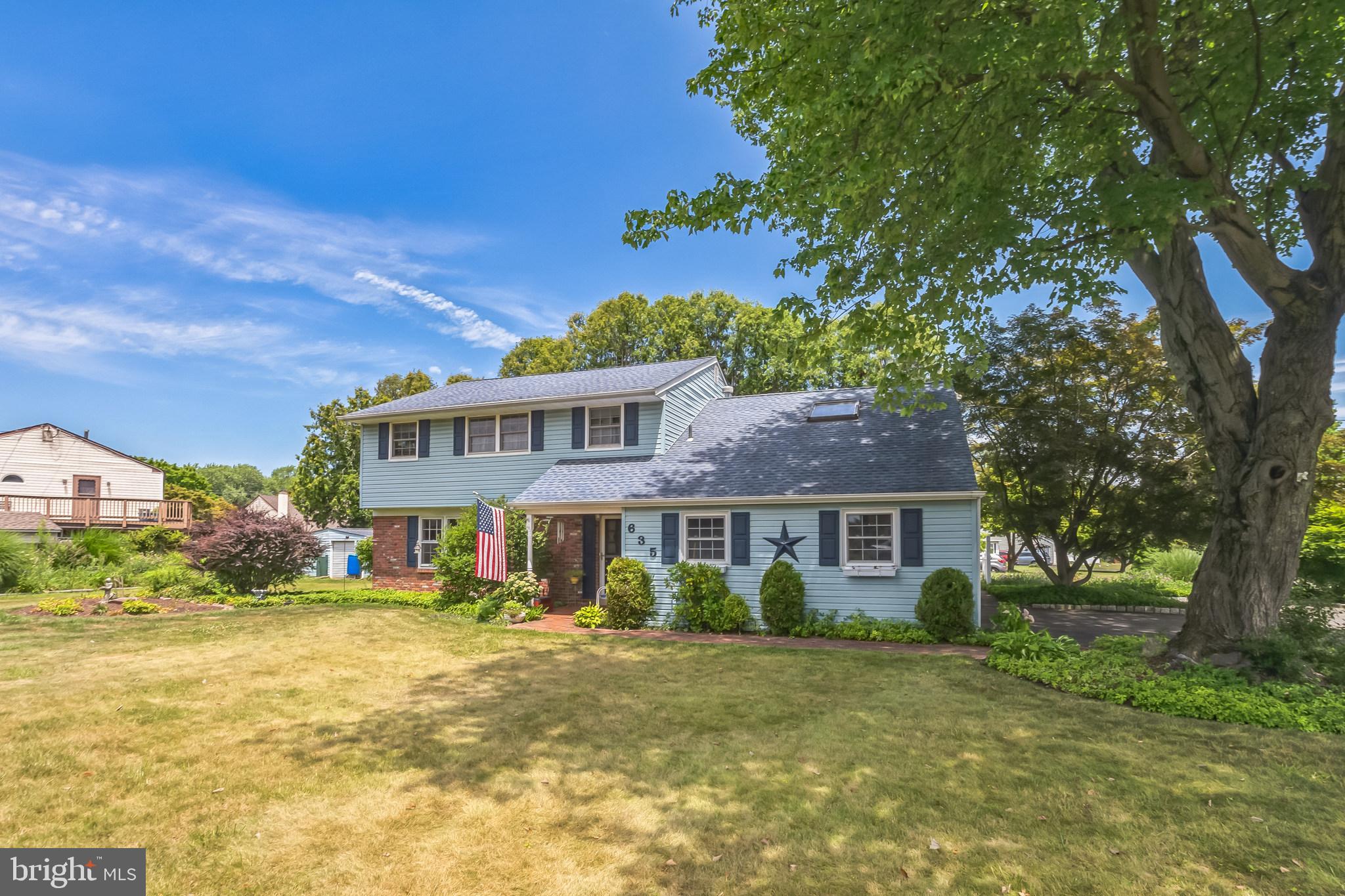 635 SERRILL DRIVE